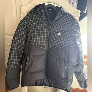 Nike Mens XL Sportswear Storm-FIT Windrunner Jacket Grid Down Puffer Black